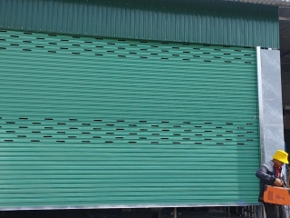 Chuyên Lắp Đặt Cửa Cuốn Tại Lâm Đồng